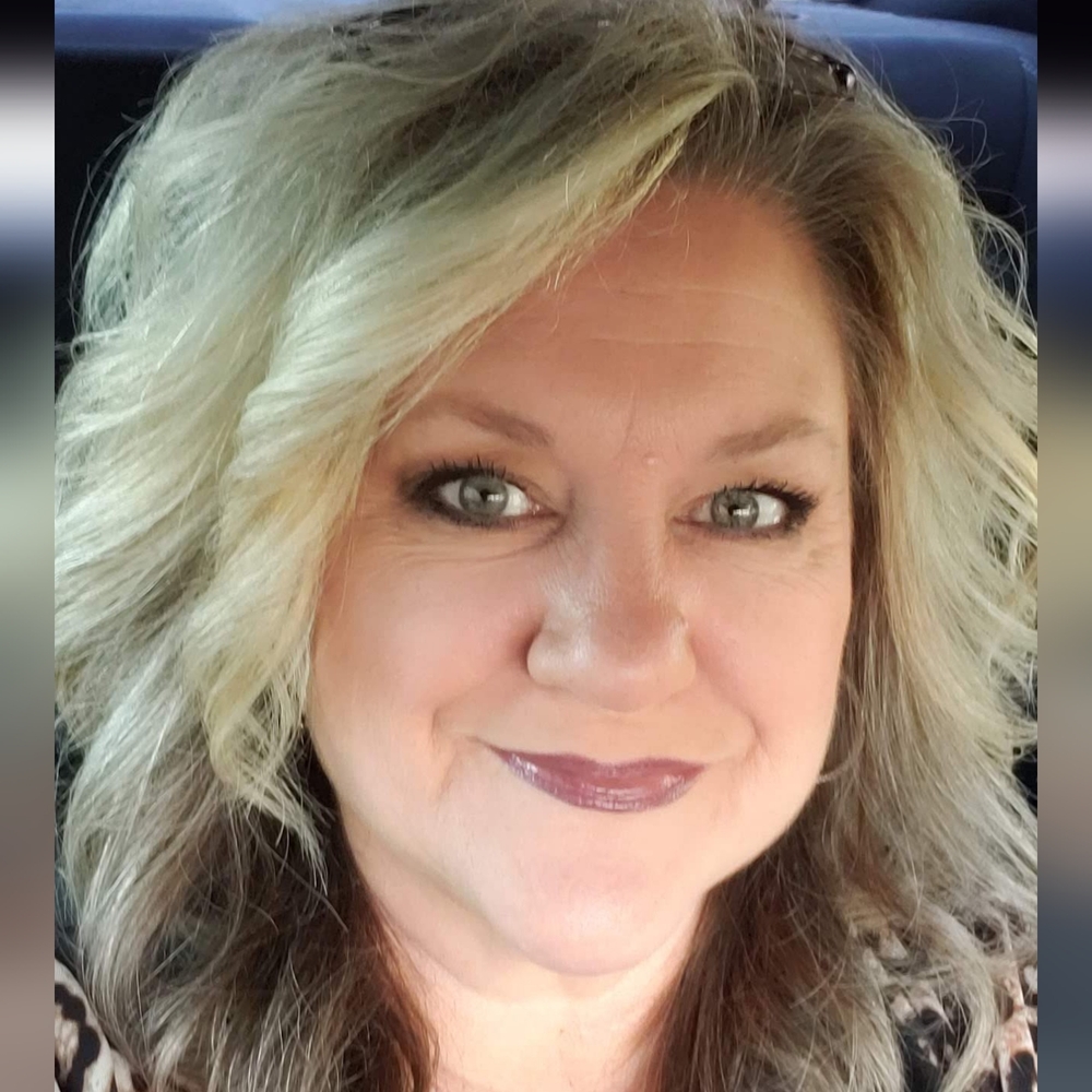 Meet your Posher, Kellye